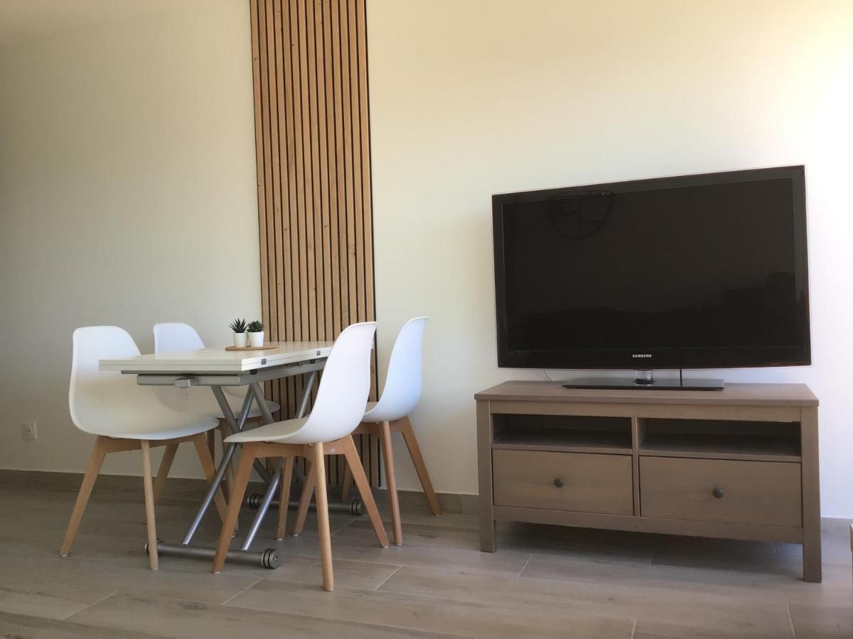 Appartement Pieds Dans L'Eau Vue Mer Bormes Les Mimosas 外观 照片